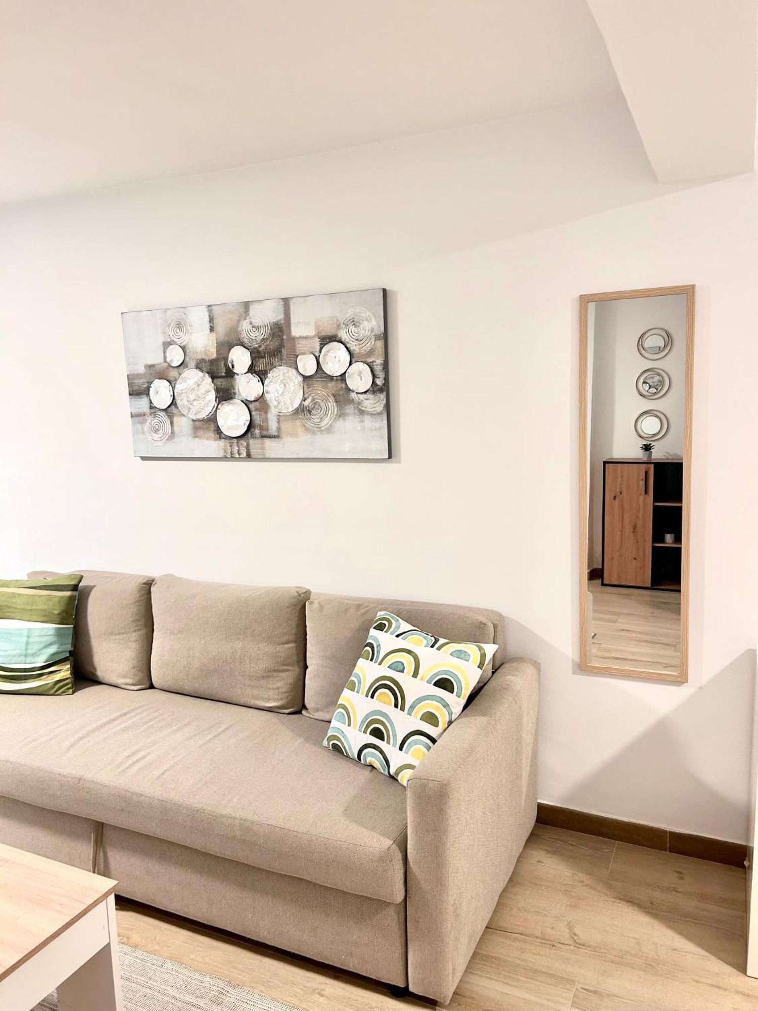 Apartamentos Ribadeo Мадрид Екстериор снимка