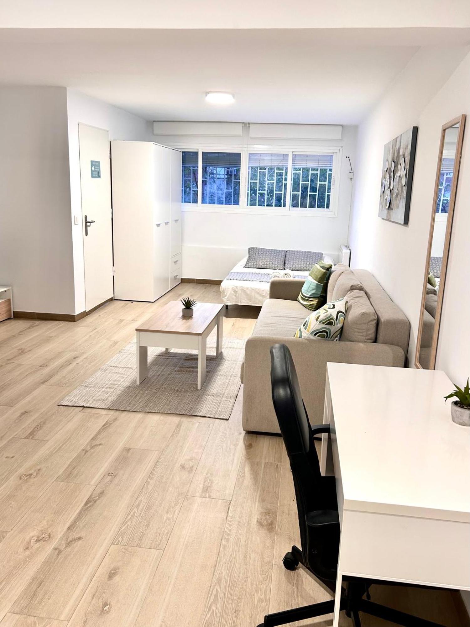 Apartamentos Ribadeo Мадрид Екстериор снимка